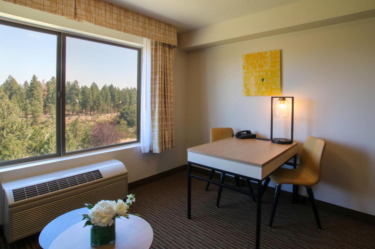 Oxford Suites ספוקיין ואלי מראה חיצוני תמונה
